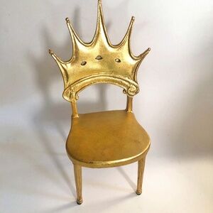 Golden Crown Chair14” High